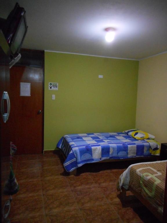 Hostal Geminis San Juan Bautista 外观 照片