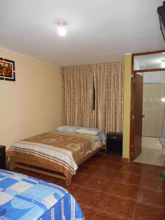 Hostal Geminis San Juan Bautista 外观 照片