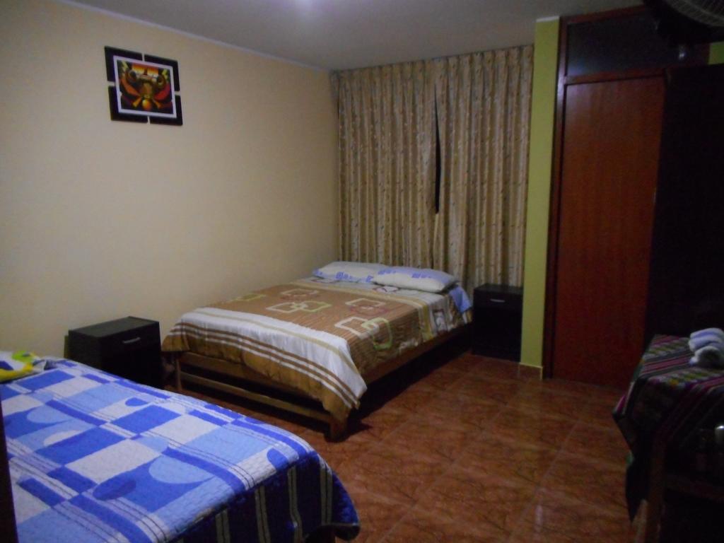Hostal Geminis San Juan Bautista 外观 照片