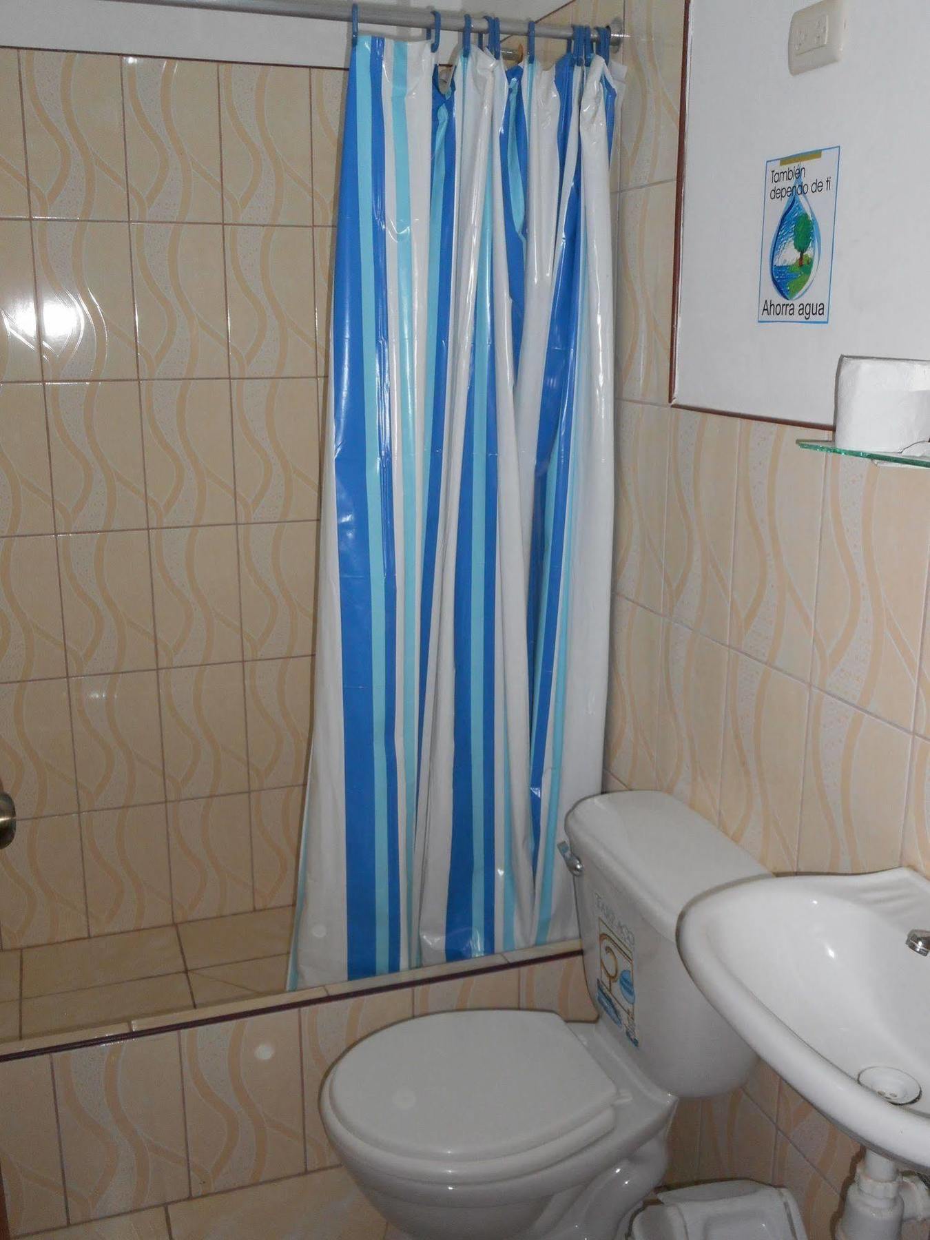 Hostal Geminis San Juan Bautista 外观 照片