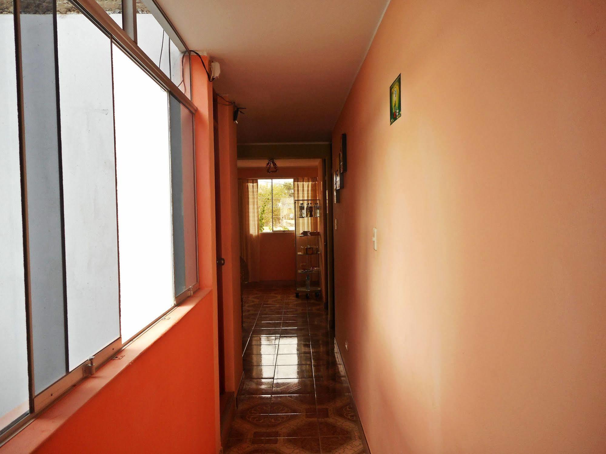 Hostal Geminis San Juan Bautista 外观 照片